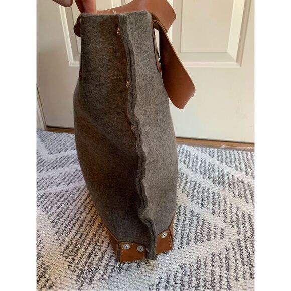 CARGA Felt T1 Tote Bag Gray Brown Leather Trim‎ Snap Closure Casual - Picture 9 of 16